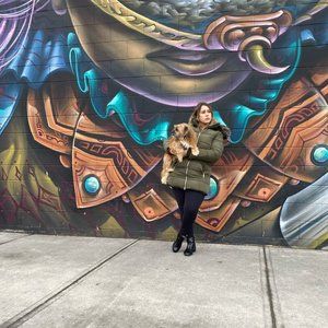 Meet your Posher, Jade